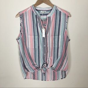 NWT. Max Studio Sleeveless Button Down